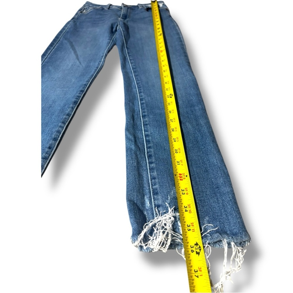 Just Black Women's Straight Leg Distressed Medium Light Blue Classic Denim Jeans - Picture 2 of 13